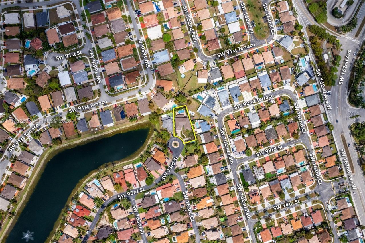 16335 SW 93rd St, Miami, FL 33196 Photo