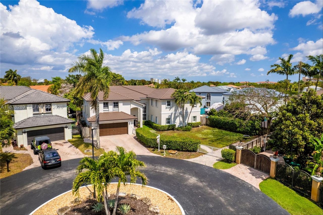 16335 SW 93rd St, Miami, FL 33196 Photo