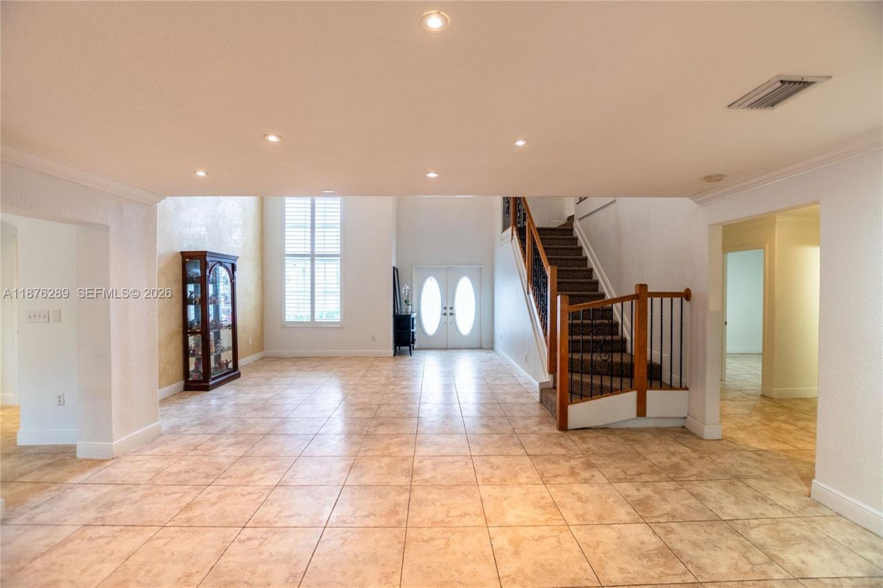 16335 SW 93rd St, Miami, FL 33196 Photo