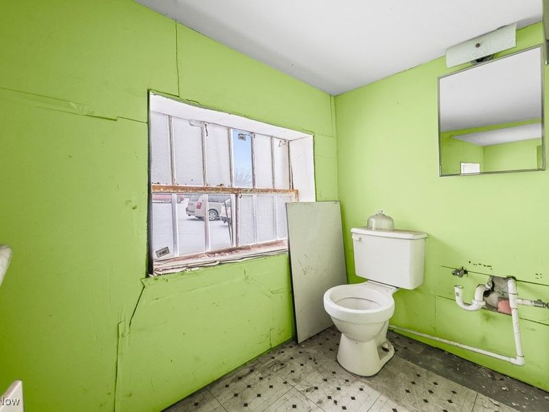 361 E Main Street, Alliance, OH 44601 Photo 7