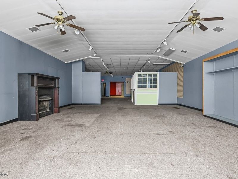 361 E Main Street, Alliance, OH 44601 Photo 9