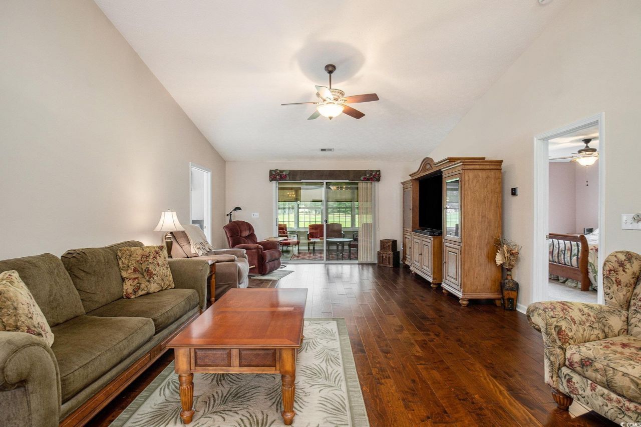 2783 Sanctuary Blvd. Photo 7