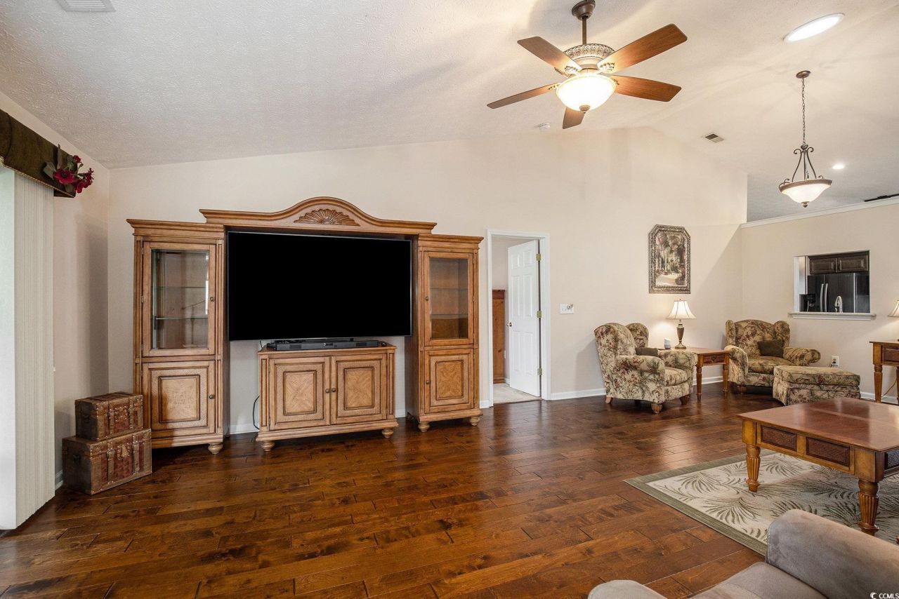 2783 Sanctuary Blvd. Photo 9