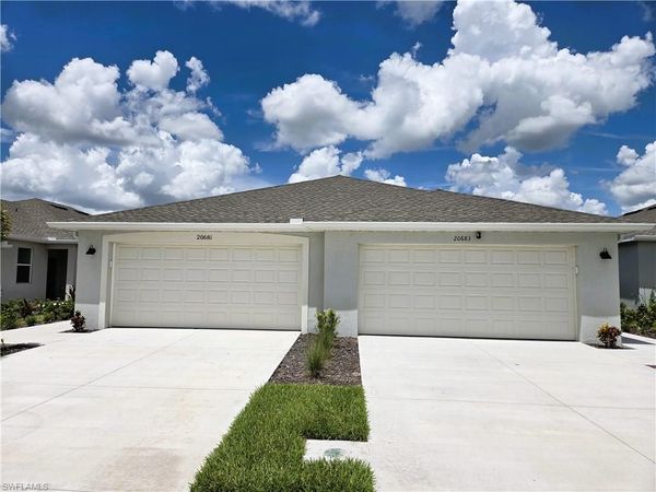 20683 Hazelnut CT, LEHIGH ACRES, FL 33936