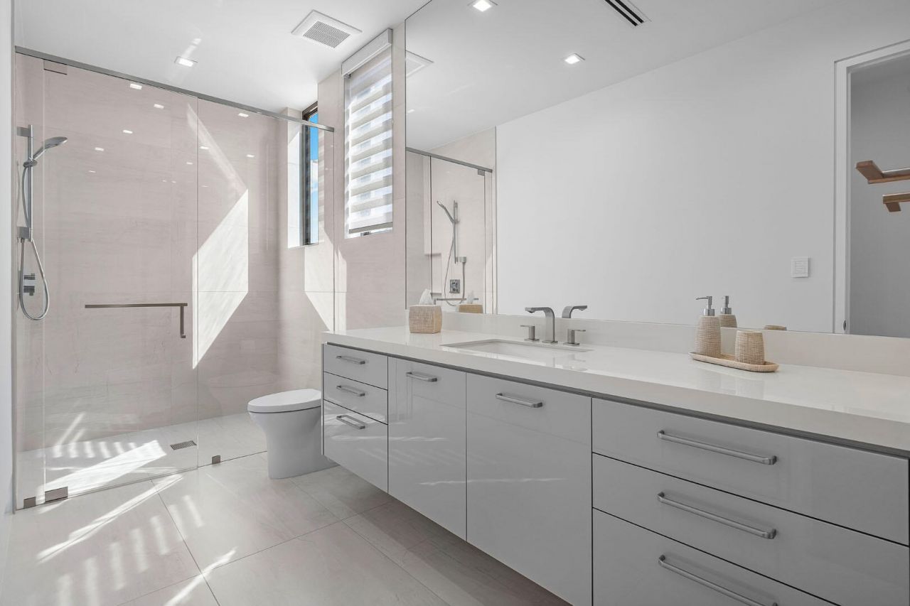 175 W Alexander Palm Road, Boca Raton, FL 33432 Photo