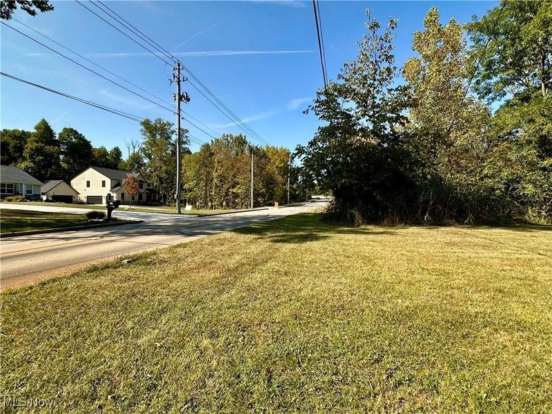 Brunsdorph Drive, Fairlawn, OH 44333 Photo 6