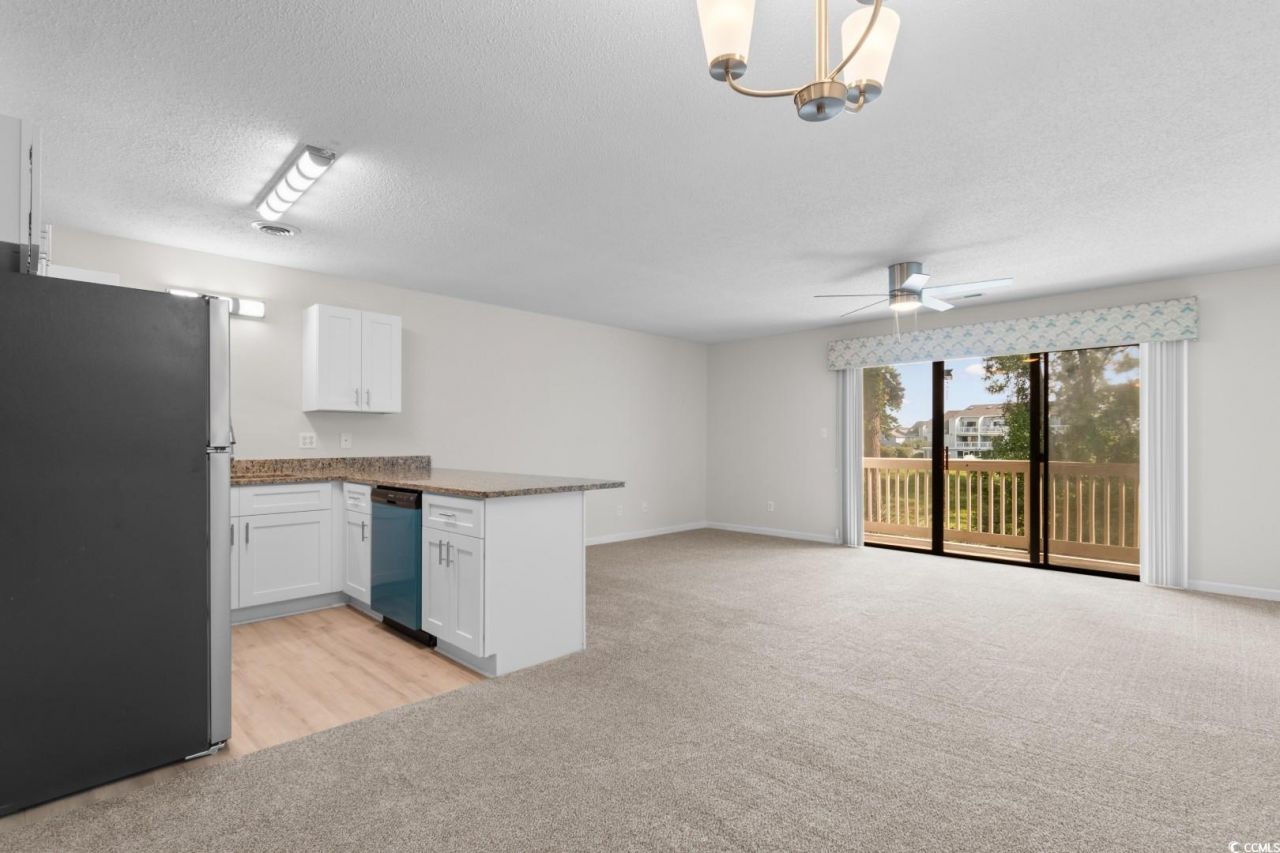 1095 West Plantation Dr. Photo 14