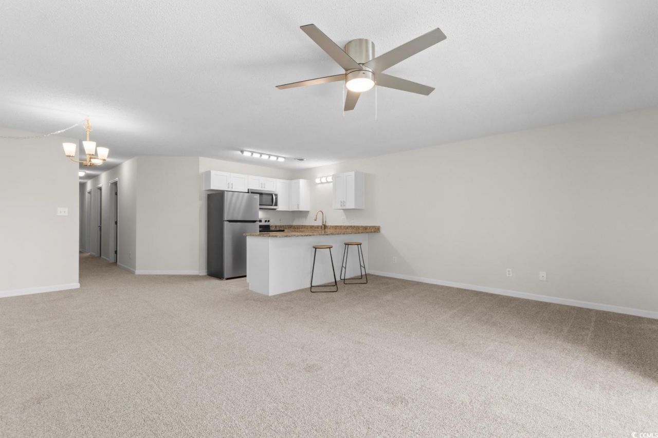 1095 West Plantation Dr. Photo 17