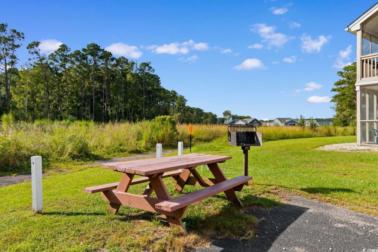 1095 West Plantation Dr. Photo 35