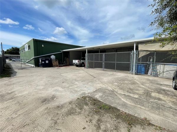 2909 OLD WINTER GARDEN ROAD, ORLANDO, FL 32805