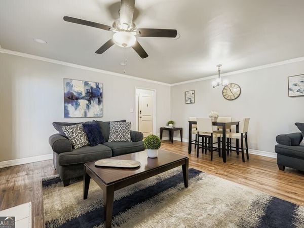 300 Peachtree Street NE, Unit 11I, Atlanta, GA 30308