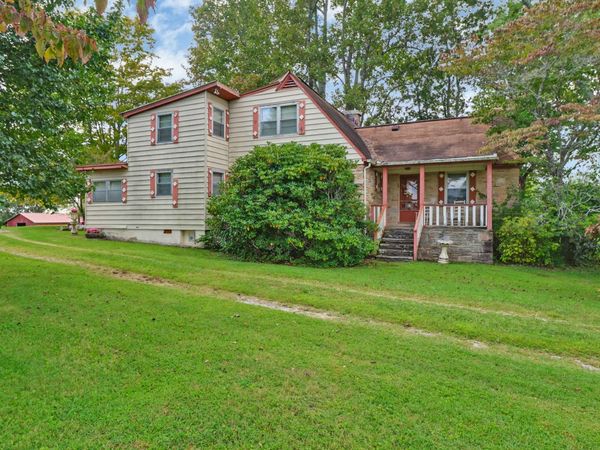 1386 Pigeon Ridge Rd, Crossville, TN 38555