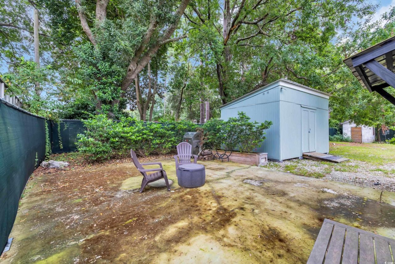 2250 Iris St. Photo 20