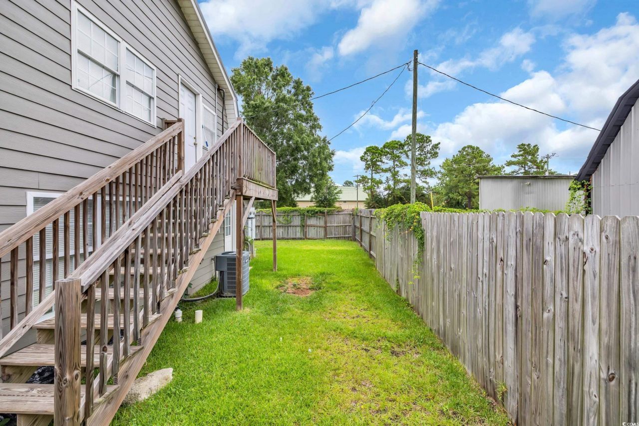 2250 Iris St. Photo 24