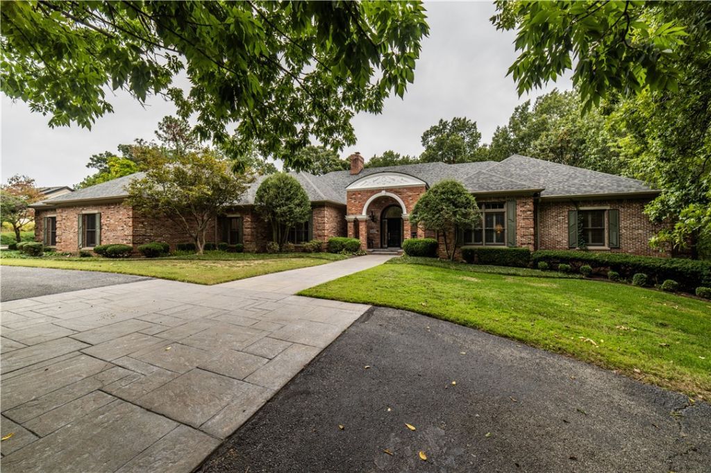 309 Lake Road, Springdale, AR 72764 Main Photo