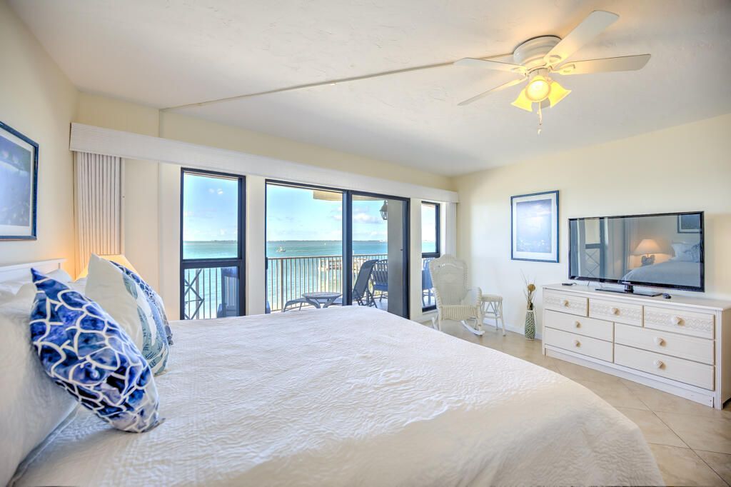 1133 W Ocean Drive, Unit 13, Key Colony, FL 33051 Photo