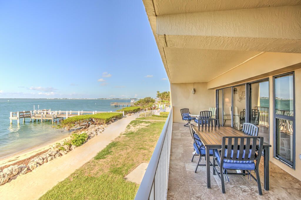 1133 W Ocean Drive, Unit 13, Key Colony, FL 33051 Photo