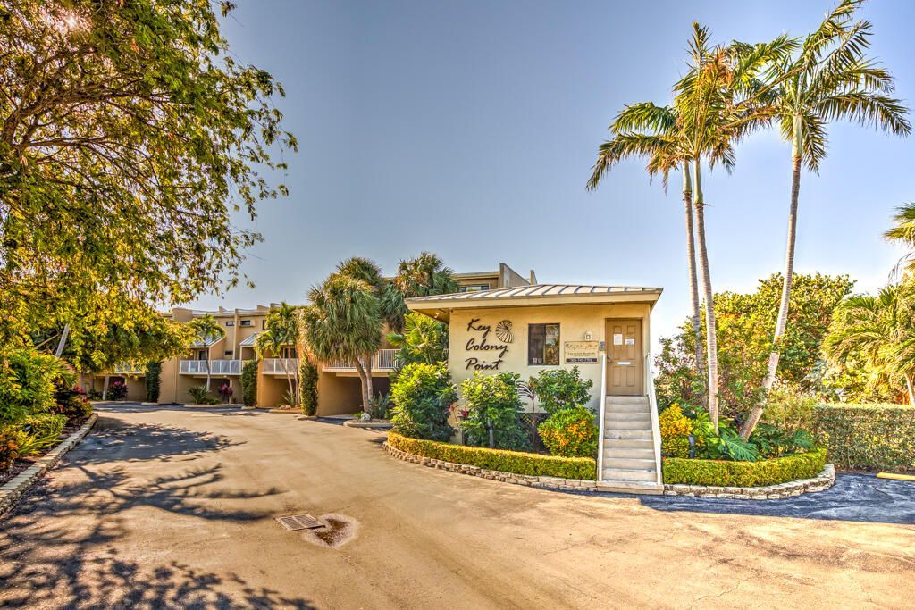 1133 W Ocean Drive, Unit 13, Key Colony, FL 33051 Photo