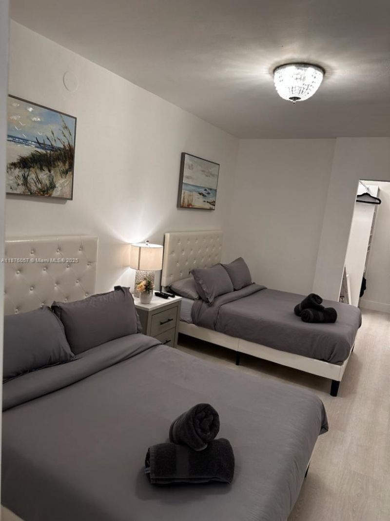 2301 Collins Ave, Unit 632, Miami Beach, FL 33139 Photo