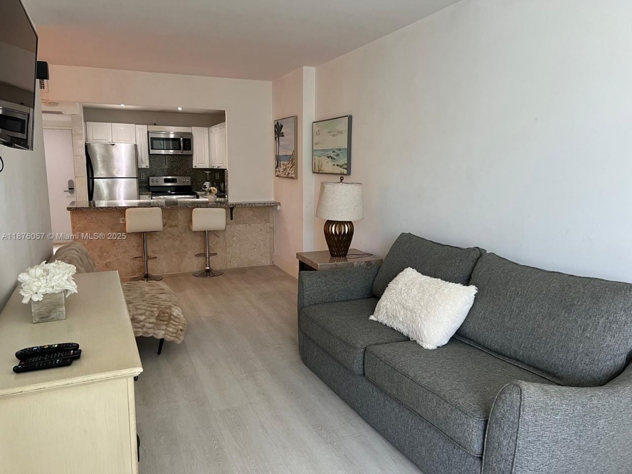 2301 Collins Ave, Unit 632, Miami Beach, FL 33139 Photo