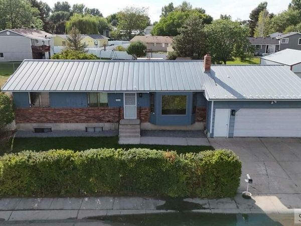 5819 Moses Street, CHUBBUCK, ID 83202