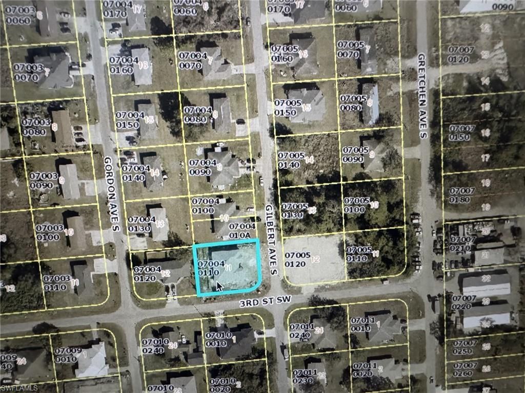 140/142 Gilbert Ave S, Lehigh Acres, FL 33973 Photo