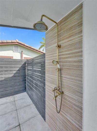 5501 NE 18th Terrace, Fort Lauderdale, FL 33308 Photo