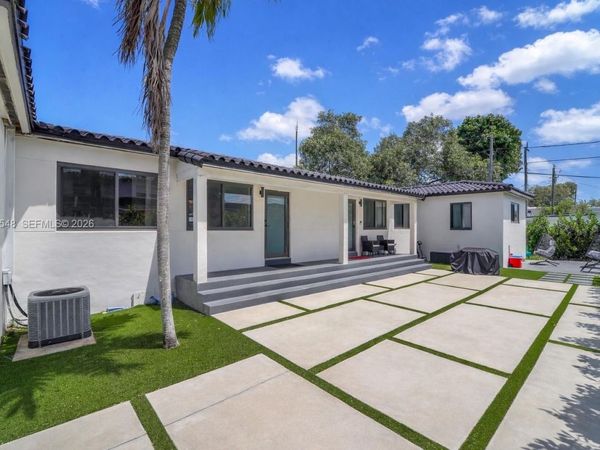 621 SW 33RD AVENUE, Miami, FL 33135