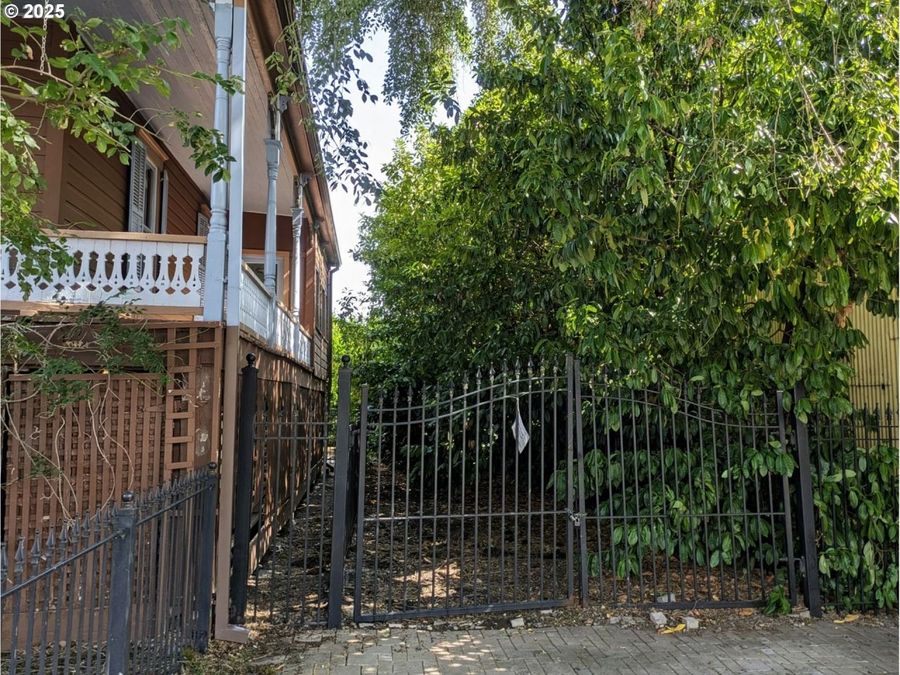 Property Image 35
