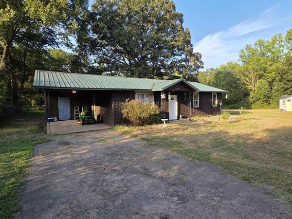 10282 Smith Ln Lane, Dardanelle, AR 72834