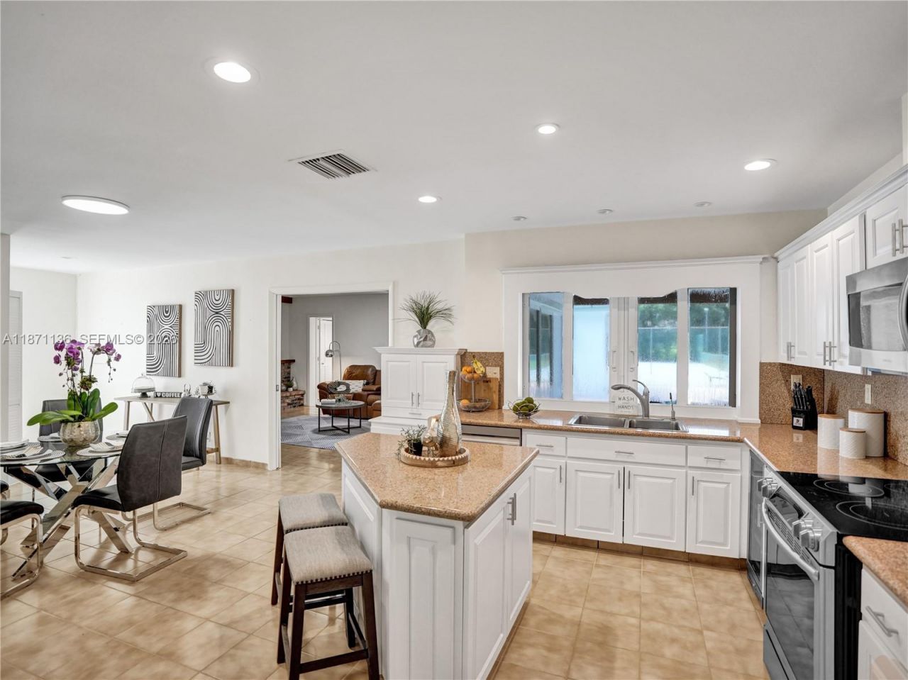 11300 Shady Lane, Plantation, FL 33325 Photo