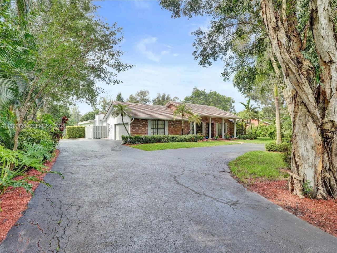 11300 Shady Lane, Plantation, FL 33325 Photo