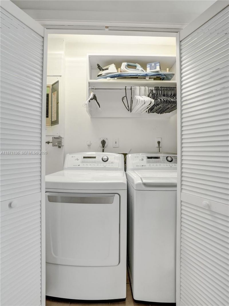 11300 Shady Lane, Plantation, FL 33325 Photo