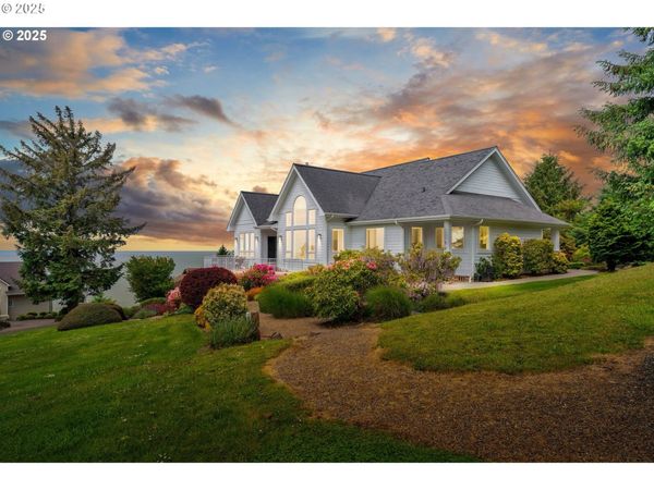 90955 SOUTHVIEW LN, Florence, OR 97439
