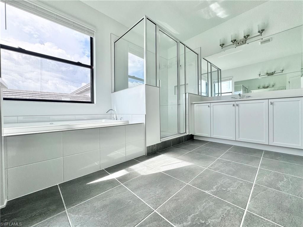 20885 Thistle Leaf Ln, Estero, FL 33928 Photo