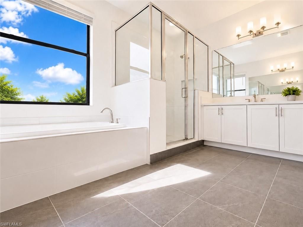 20885 Thistle Leaf Ln, Estero, FL 33928 Photo