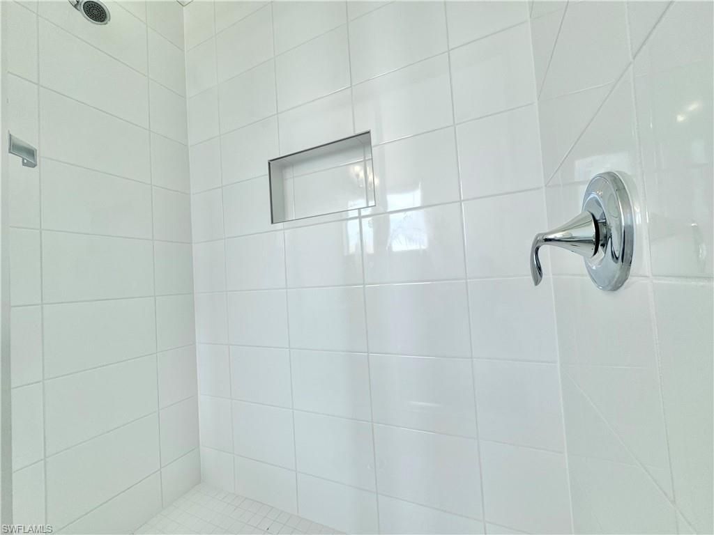 20885 Thistle Leaf Ln, Estero, FL 33928 Photo