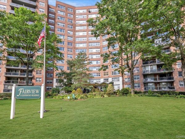 61-20 Grand Central Parkway, Unit C207, Forest Hills, NY 11375