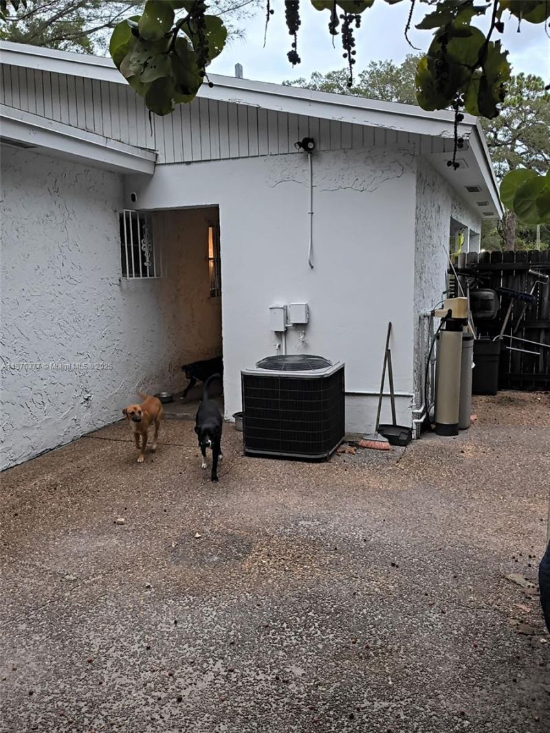 839 NW 13th Ave, Fort Lauderdale, FL 33311 Photo