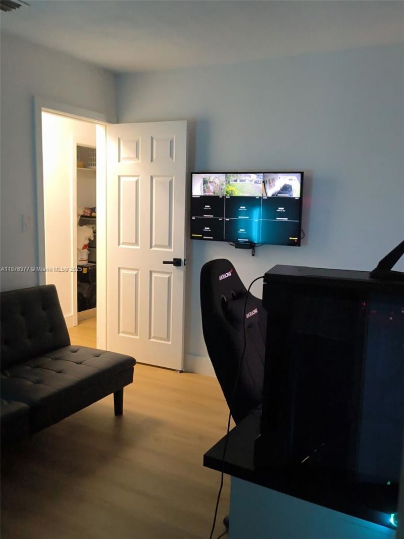 839 NW 13th Ave, Fort Lauderdale, FL 33311 Photo