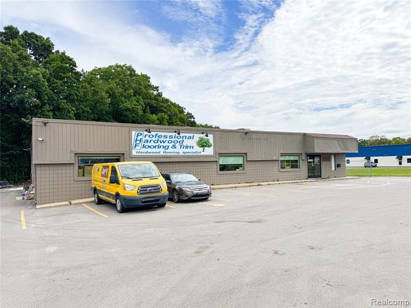 16745 Dixie Highway, Groveland Twp, MI 48350