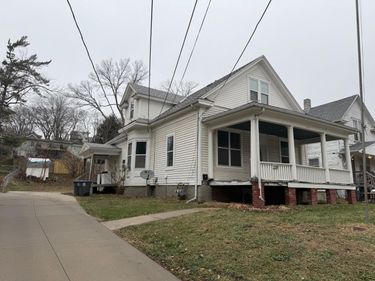 220 HARRISON Street, COUNCIL BLUFFS, IA 51503