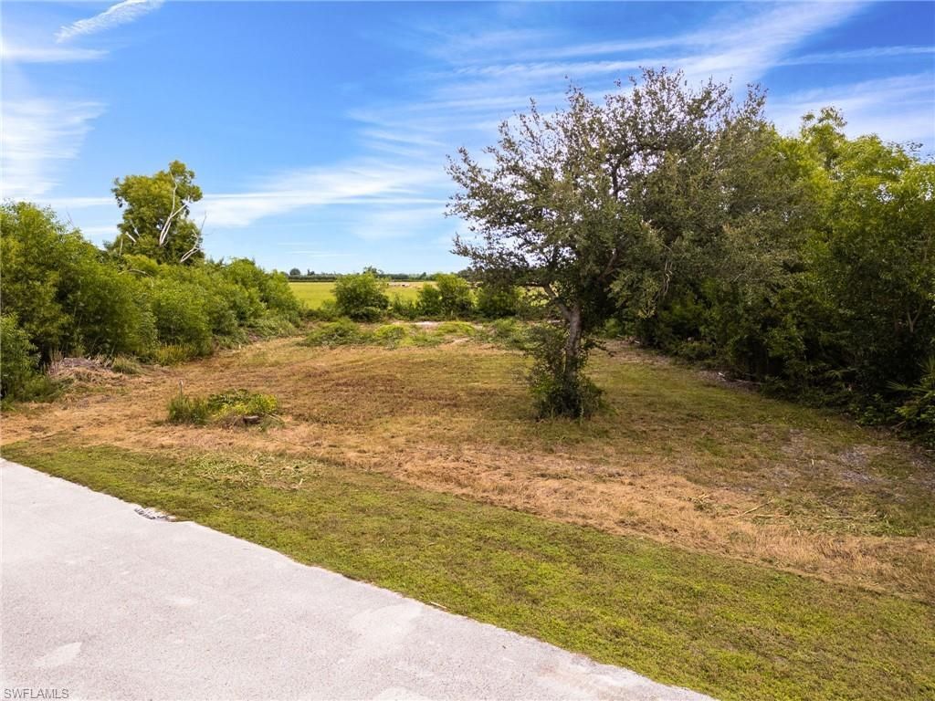 4491 Pine Hill Ct, Saint James City, FL 33956 Photo