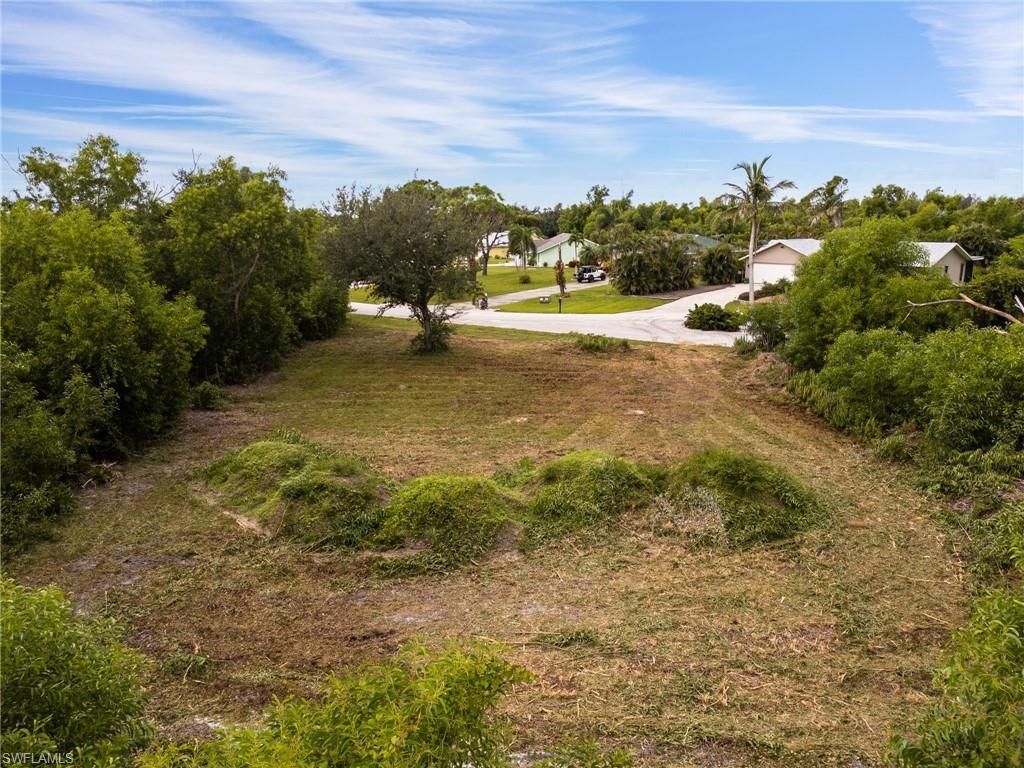 4491 Pine Hill Ct, Saint James City, FL 33956 Photo