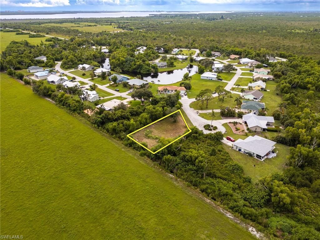 4491 Pine Hill Ct, Saint James City, FL 33956 Photo