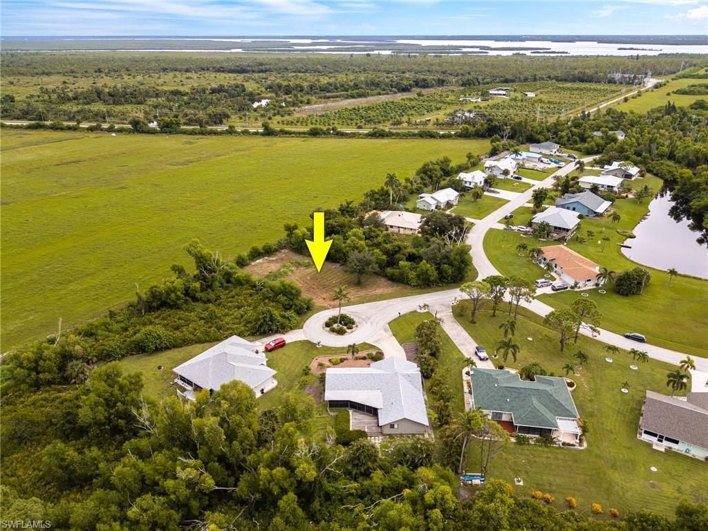 4491 Pine Hill Ct, Saint James City, FL 33956 Photo