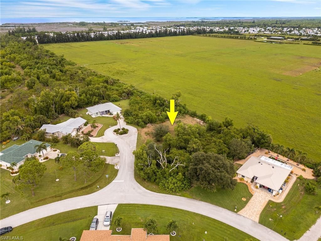 4491 Pine Hill Ct, Saint James City, FL 33956 Photo