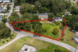 904 3rd Ave. N photo 4