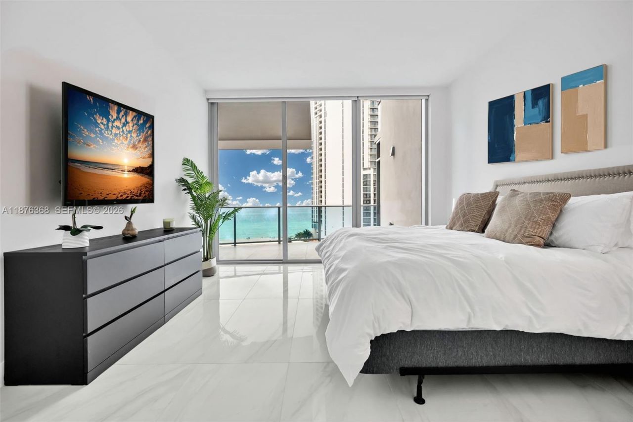 17550 Collins Ave, Unit 1003, Sunny Isles Beach, FL 33160 Photo