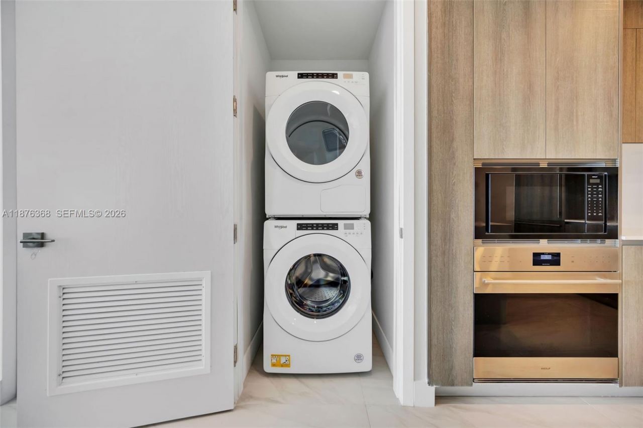 17550 Collins Ave, Unit 1003, Sunny Isles Beach, FL 33160 Photo